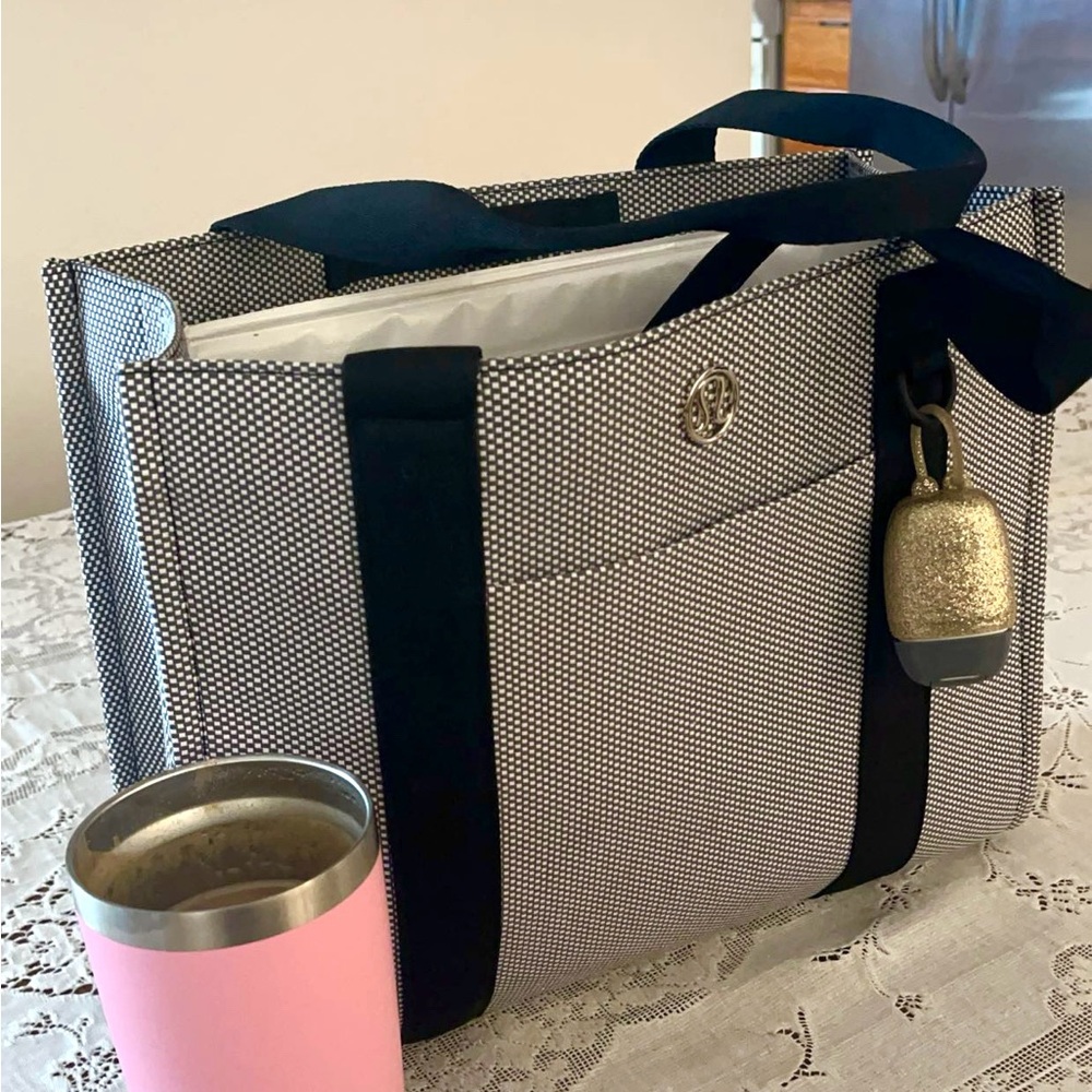 Lululemon Two Tone Canvas Bag 10L